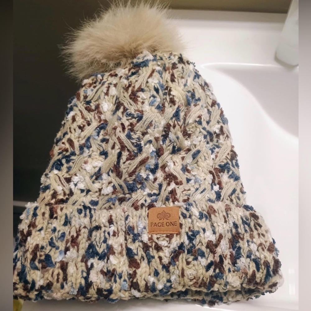 Kids' Multicolor Knit Pom-Pom Beanie - Picture 1 of 1